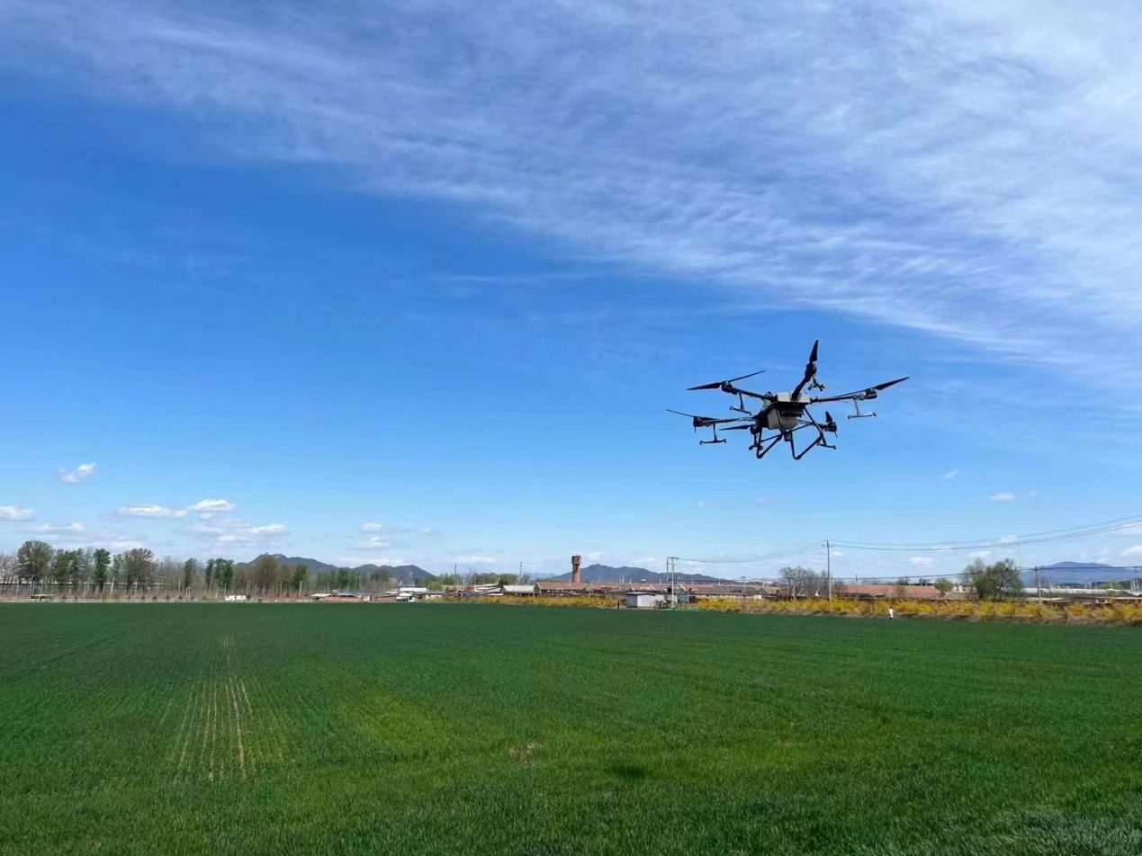 北京：智能農(nóng)機顯身手