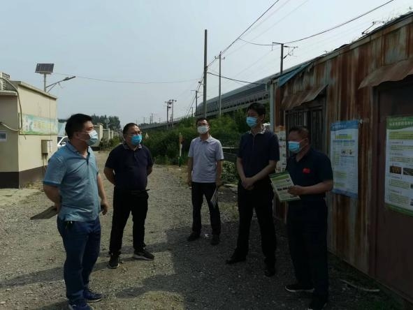 小農(nóng)膜易成大隱患 京廣高鐵周邊開展全面排查