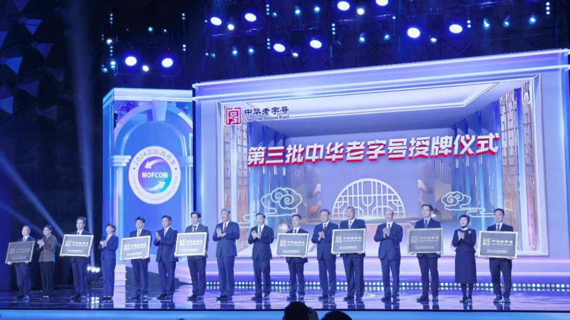 1714545423698682.png image.png